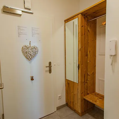 Happy 2 By Alpenidyll Apartment *