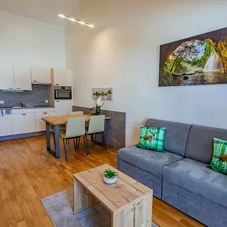 Happy 2 By Alpenidyll